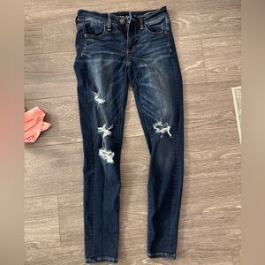 American Eagle Outfitters Dark Blue Distressed Jegging